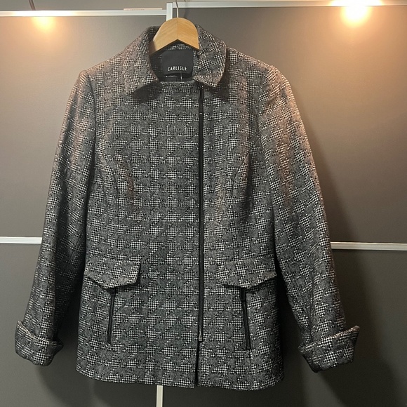 Carlisle Wool Blazer 8 - Picture 1 of 13